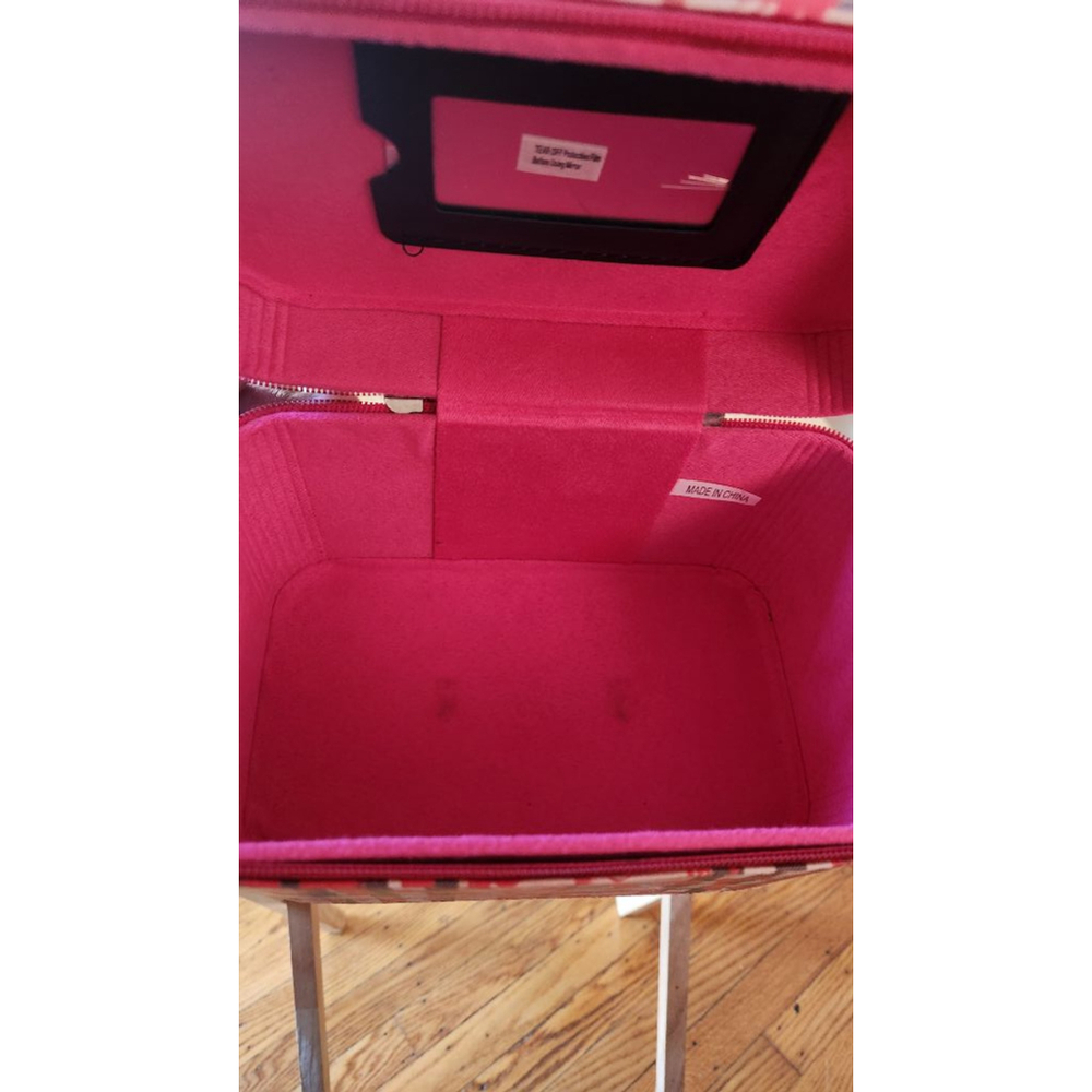Girls Unbranded Makeup Train Case - Picture 3 of 3
